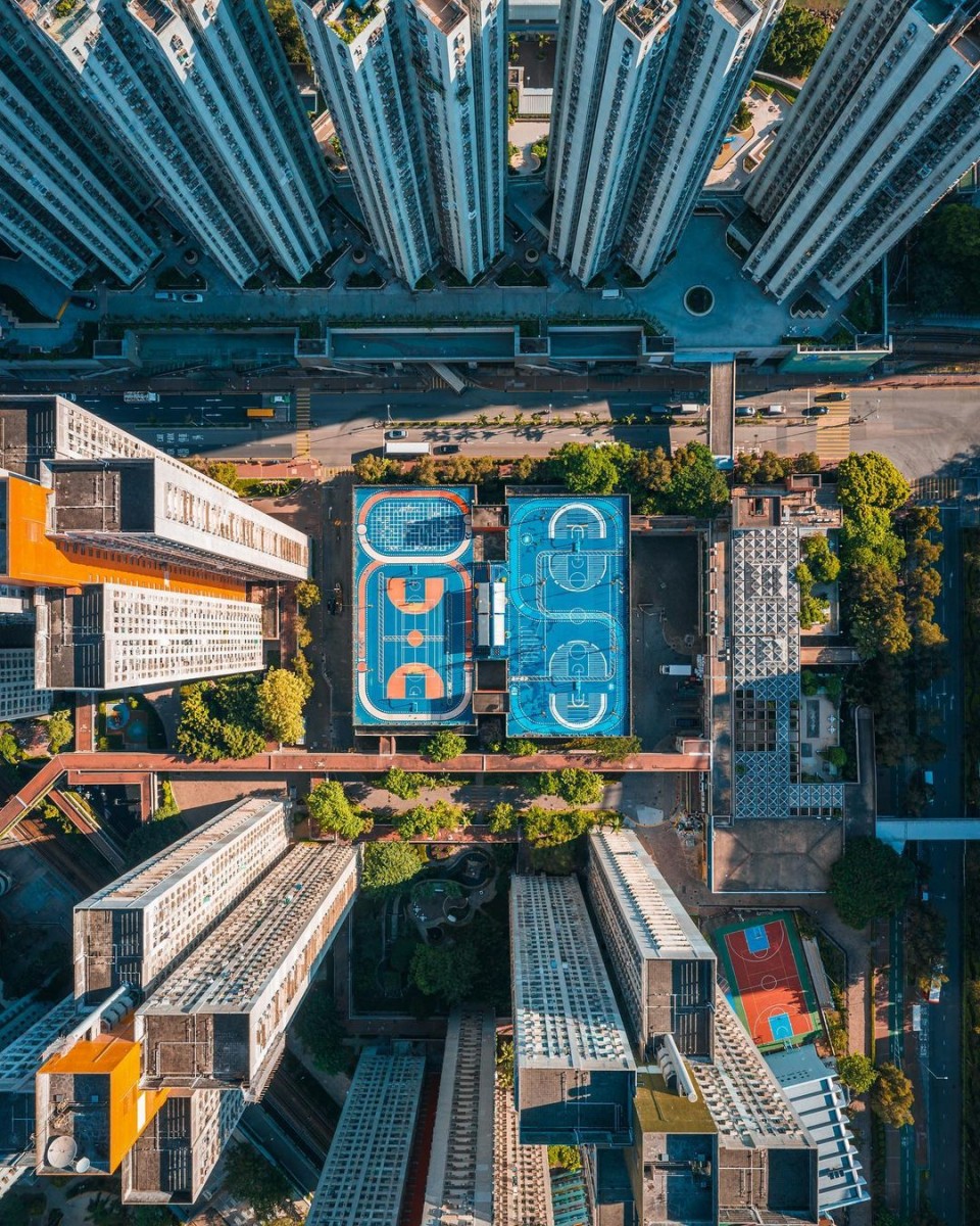 «Бетонные джунгли» Гонконга глазами Мэнсона Йима «Бетонные джунгли» Гонконга глазами Мэнсона Йима