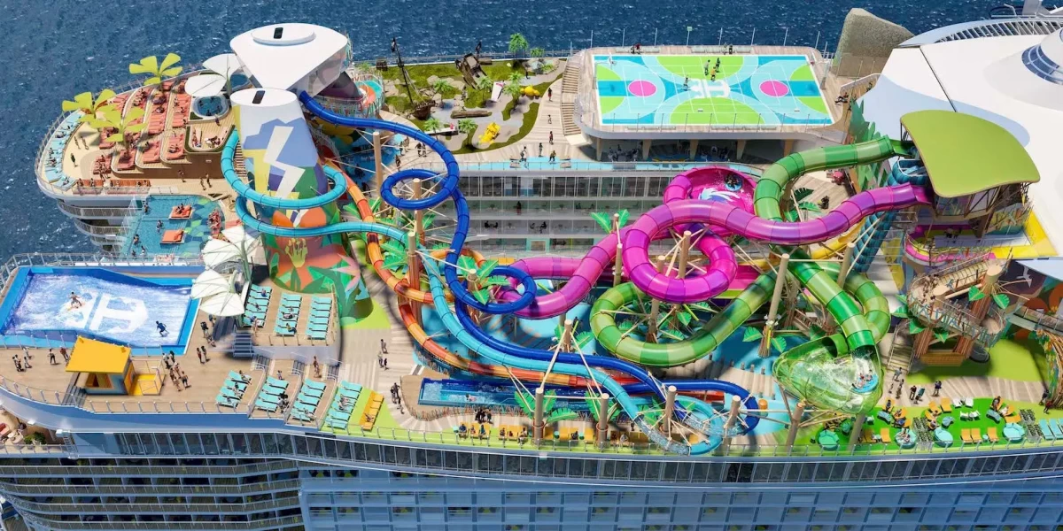 Собака стала капитаном самого большого круизного лайнера в мире Собака стала капитаном самого большого круизного лайнера в мире