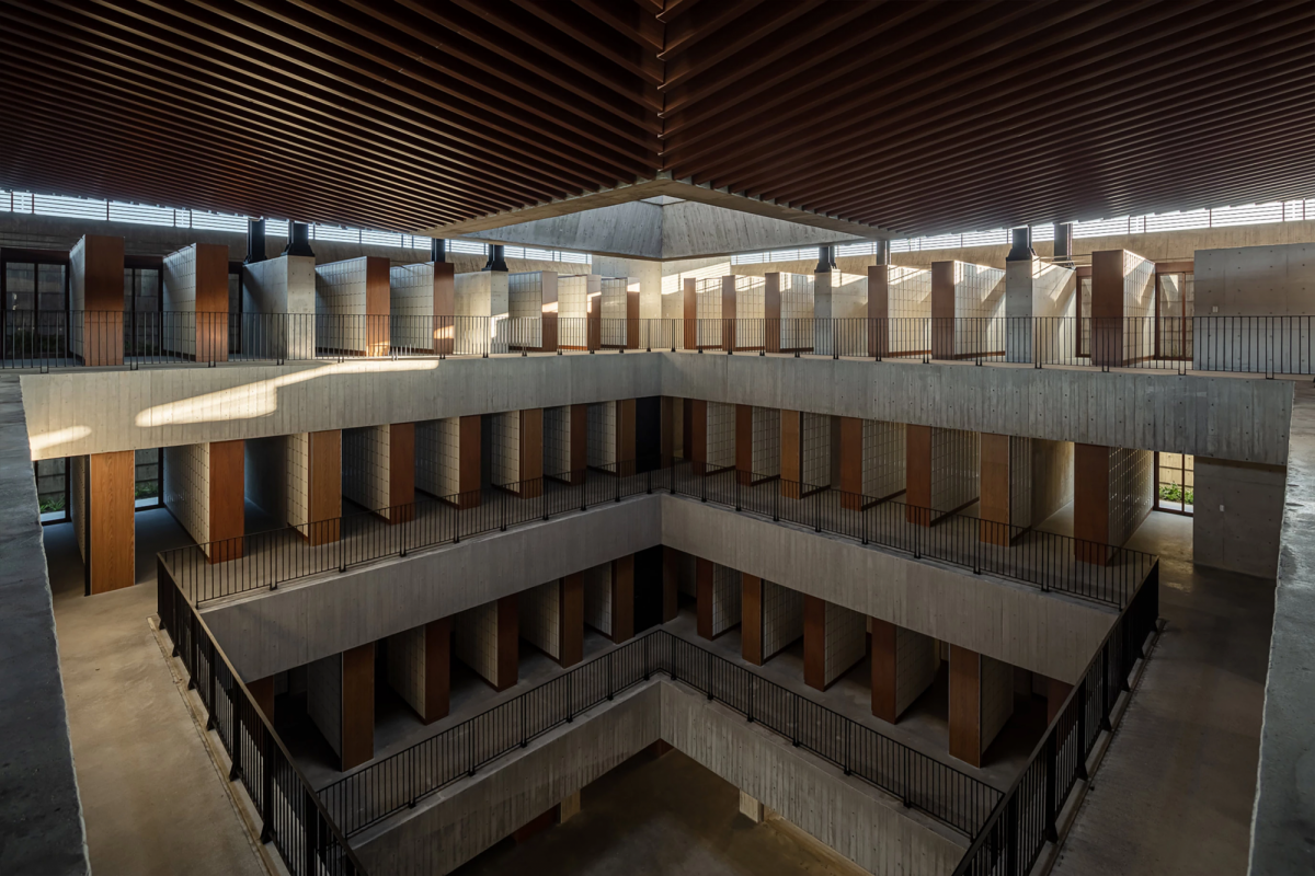 Колумбарий «Вечный холм», Синьчжу (Тайвань) Колумбарий «Вечный холм», Синьчжу (Тайвань)