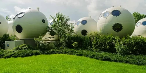 Bolwoningen — круглые дома в Нидерландах Bolwoningen — круглые дома в Нидерландах