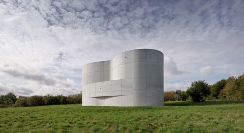 Необычная церковь с арт-пространством внутри Необычная церковь с арт-пространством внутри