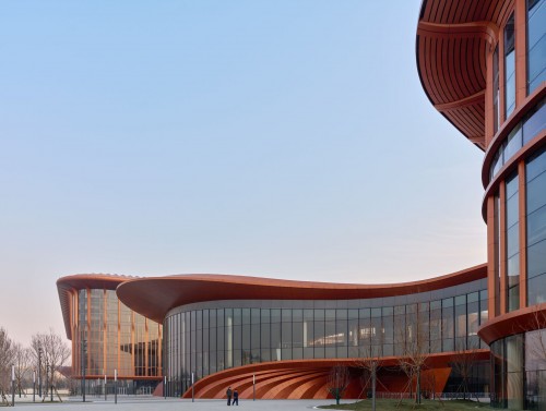 Крупнейший выставочный центр в Китае от Zaha Hadid Architects