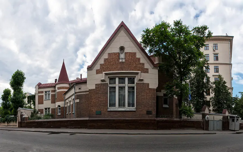 Посетить главные объекты культурного наследия РФ, не выходя из дома