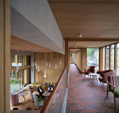 Дом престарелых стал лучшим зданием Великобритании