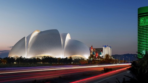 Стадион в форме бейсбольной перчатки