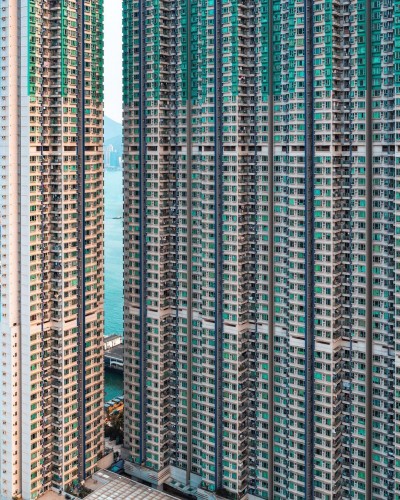 «Бетонные джунгли» Гонконга глазами Мэнсона Йима «Бетонные джунгли» Гонконга глазами Мэнсона Йима