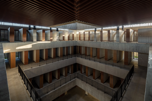 Колумбарий «Вечный холм», Синьчжу (Тайвань) Колумбарий «Вечный холм», Синьчжу (Тайвань)