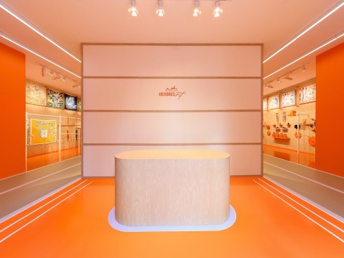Спортивный зал Hermes — архитектурный перфоманс в мире фитнеса Спортивный зал Hermes — архитектурный перфоманс в мире фитнеса